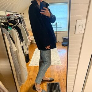 Stylish Black Wool Coat from Aritzia